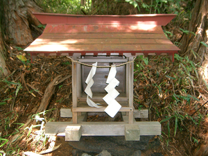 Shinto shrine.PNG