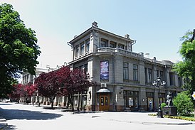 Здание театра в Симферополе, некогда Дворянский театр Пушкина