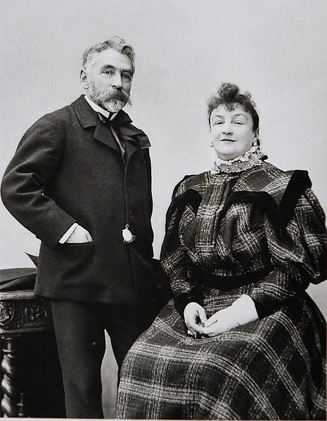 File:Stéphane Mallarmé 1896.jpg