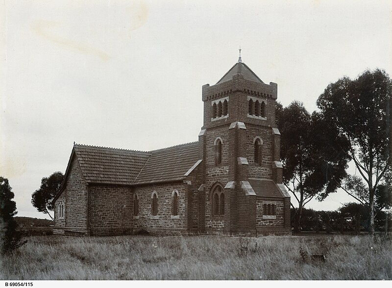 File:St. Matthew's Anglican Church, Hamilton.jpg