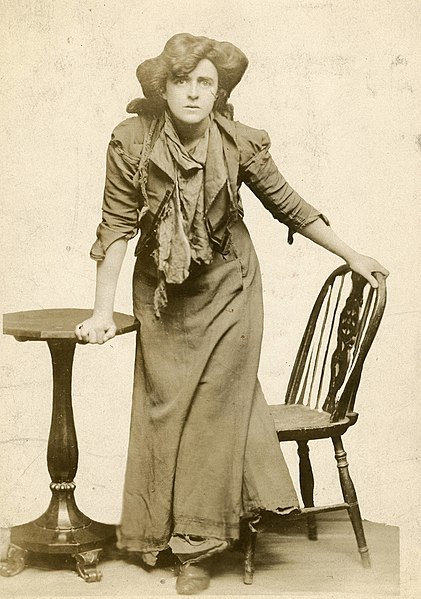 File:Stage actress Gertrude Elliott (SAYRE 22867).jpg