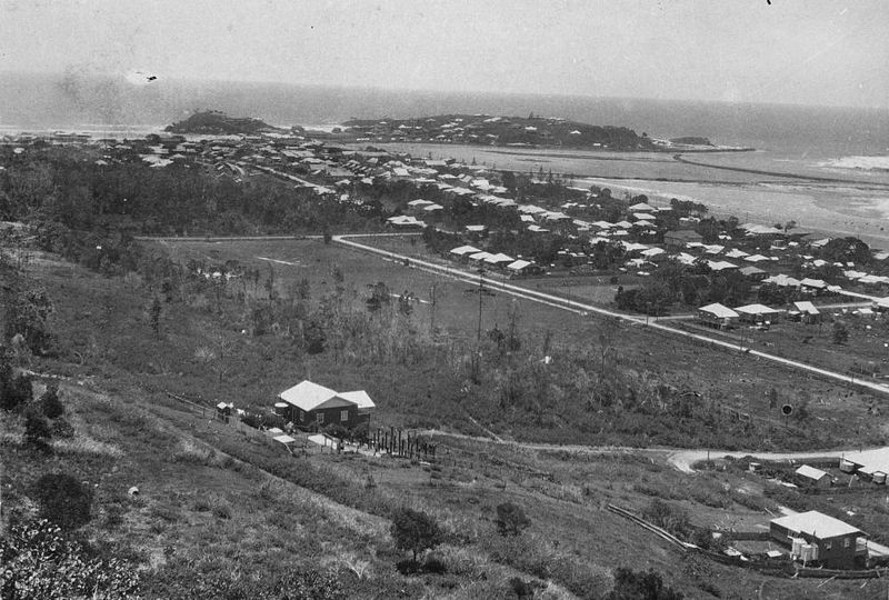 File:StateLibQld 1 298371 Aerial view of Tweed Heads, ca. 1925.jpg