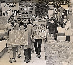 Student Vietnam War protesters.JPG