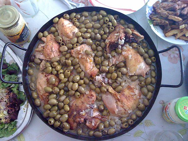 Chicken tagine with olives