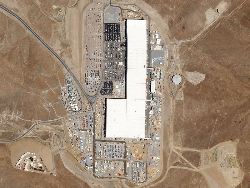 File:Tesla's Gigafactory on 2017-08-08 by Planet Labs.jpg