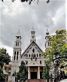 La cathédrale St François-Xavier d'Ambon