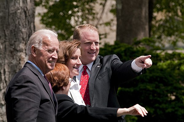 Vice President Joe Biden (left) and Governor Culver (right) in 2010