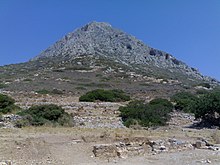 Rovine alla base del Monte Rachi