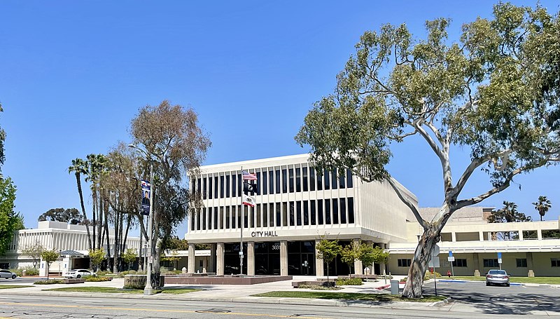 File:Torrance CA City Hall.jpg