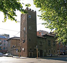 Torre degli Anguillara Roma.jpg