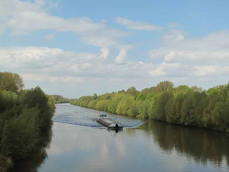 File:Tussen Bruille Saint Amand en Hergnies, de Schelde foto1 2013-05-09 13.13.jpg