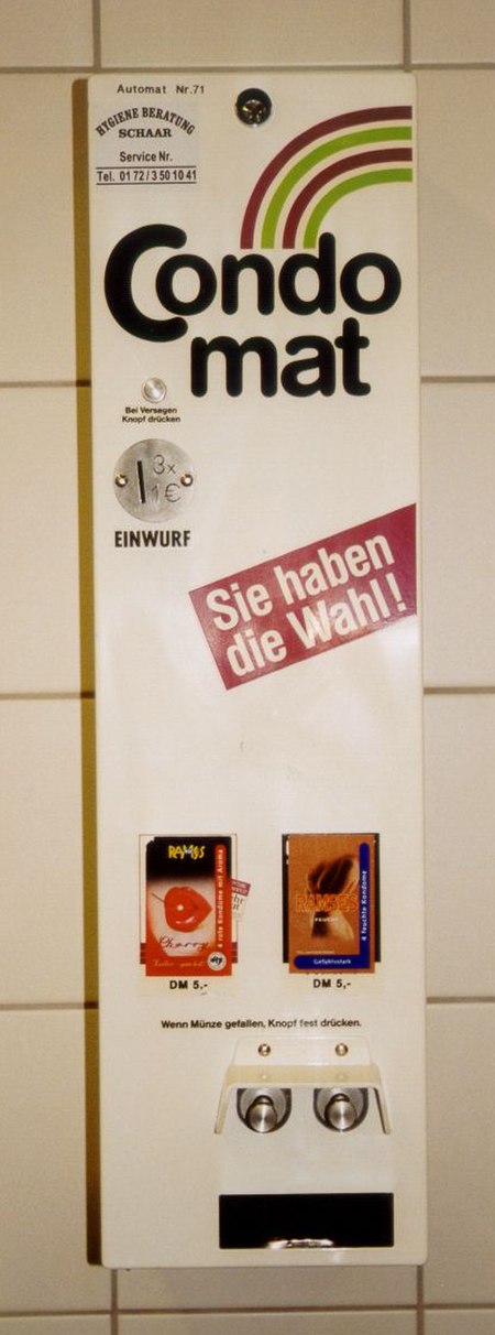 Tập tin:Tysk kondomautomat.jpg