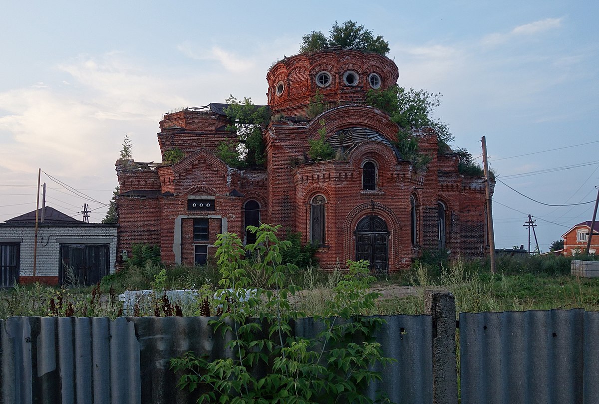 Церковь в Горбатове Нижегородской области