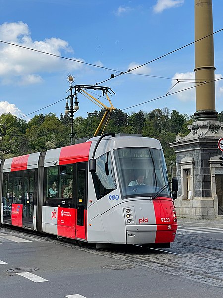 Škoda 14T in the new design scheme of Prague Integrated Transport