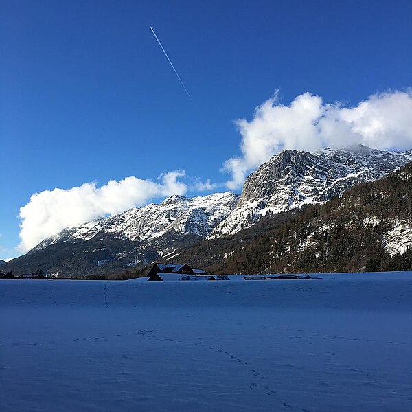 File:- -blue -sky -snow -mountains -nofilter (31939622856).jpg