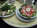 Frokost på Les Deux Magots