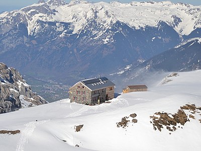 Die Hütte im Winter.