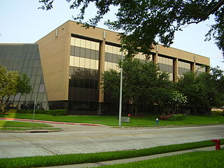<span class="mw-page-title-main">Alexander-Smith Academy</span> School in Houston, Texas, United States