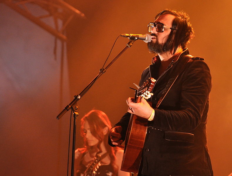 File:13-03-30 Paaspop Blaudzun 07.jpg