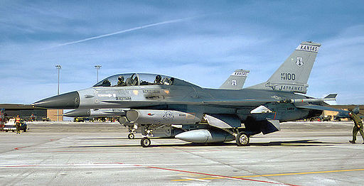 184th Tactical Fighter Group - General Dynamics F-16B Block 5 Fighting Falcon 78-0100