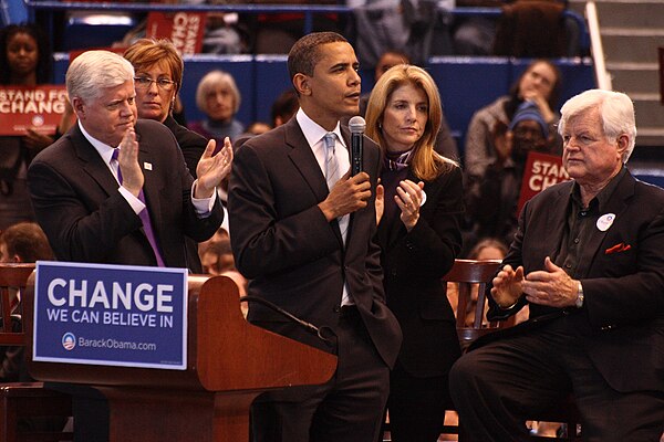 Larson with then-Senator and presidential candidate Barack Obama, Caroline Kennedy, and Senator Ted Kennedy on February 4, 2008