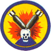 766th Pemboman Skuadron - lambang.png