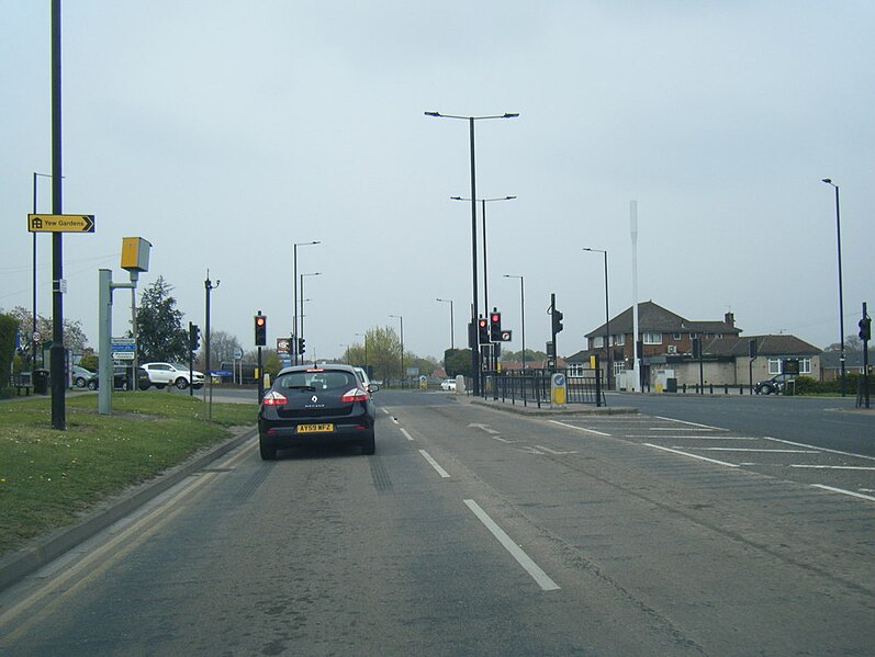 File:A630 Sheffield Road, Warmsworth - geograph.org.uk - 6125614.jpg