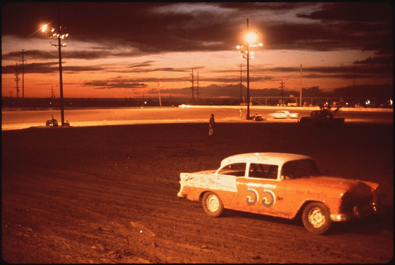 File:ALBUQUERQUE SPEEDWAY PARK, ONE OF THREE STOCK CAR RACE TRACKS IN ALBUQUERQUE - NARA - 545318.tif