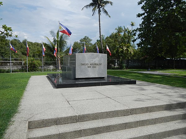 Garden and tomb of Emilio Aguinaldo