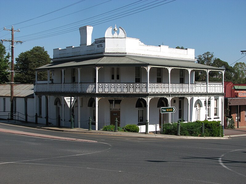 File:Alexandra Hotel.jpg