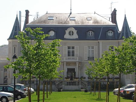 Annet Chateau de Louche 1