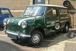 Standard 1962 848cc Austin Minivan