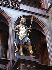 Basel — Rathaus: neuzeitliche Statue des Lucius Munatius Plancus  Switzerland