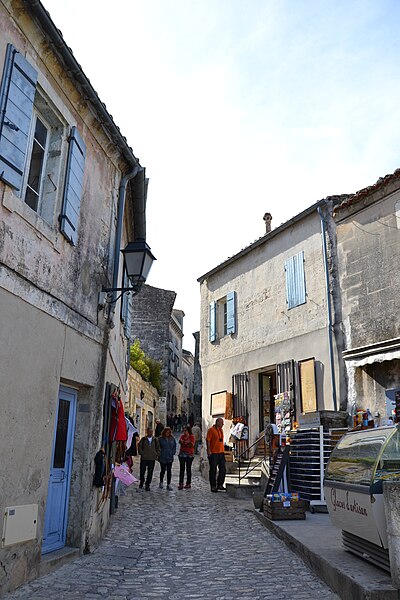 File:Baux de Provence - rue caladée.JPG