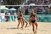 Deutsch: Beachvolleyball bei den Olympischen Jugendspielen 2018; Tag 11, 17. Oktober 2018; Jungen, Spiel um Platz 3 – USA (Devon Newberry/Lindsey Sparks)-Norwegen (Emilie Olimstad/Frida Berntsen) 1:2 (21–1/13–21/9–15) English: Beach volleyball at the 2018 Summer Youth Olympics at 17 October 2018 – Bronze Medal Match – USA (Devon Newberry/Lindsey Sparks)-Norway (Emilie Olimstad/Frida Berntsen) 1:2 (21–1/13–21/9–15)