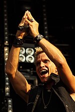 Thumbnail for File:Billy Idol - picture by Simone van den Boom.jpg