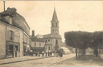 Bobigny, place de l'église.