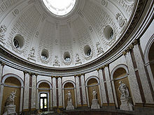 Kleiner Kuppelsaal mit den originalen Standbildern der preußischen Generäle vom Wilhelmplatz