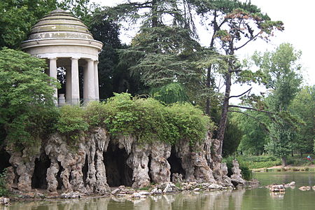 Tempio dell'Amore nel Bois de Vincennes di Gabriel Davioud (1864)