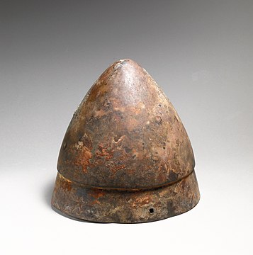 Greek pilos helmet, 450–425 BCE