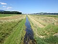 Le canal Oriental traversant la plaine de l'Orbe, ici à Épendes.