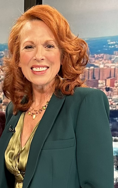 File:Carolee Carmello after Good Day New York.png