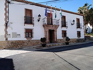 Casa Consistorial de Serrato.jpg