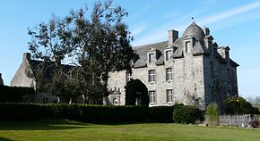 Chateau de Kerouartz.jpg