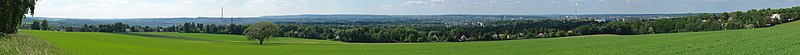 File:Chemnitz-Suedblick3-pano.jpg