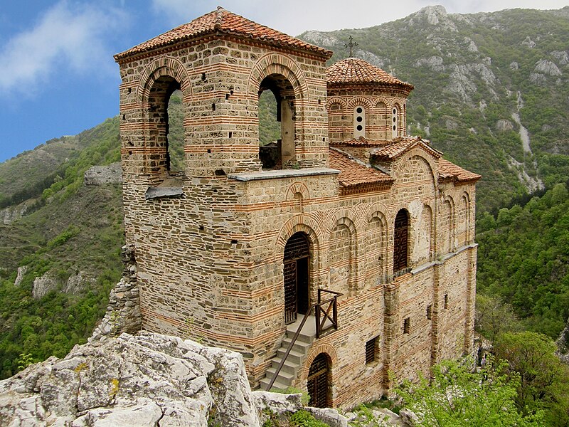 Αρχείο:Church of the Holy Mother of God Asen's Fortress Klearchos 1.jpg