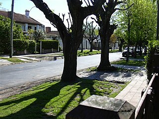 <span class="mw-page-title-main">City Bell</span> Town in Buenos Aires, Argentina