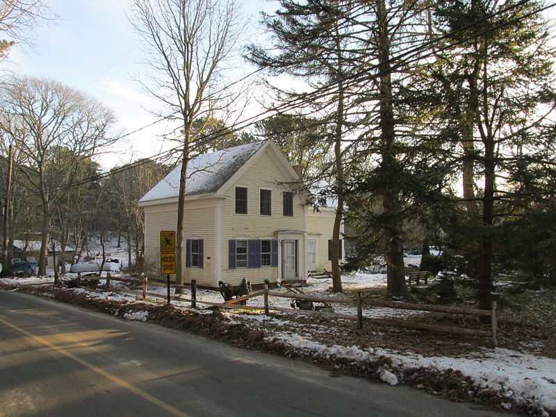 File:Corner of Paine Hollow Road and Pleasant Point Road, Wellfleet MA.jpg