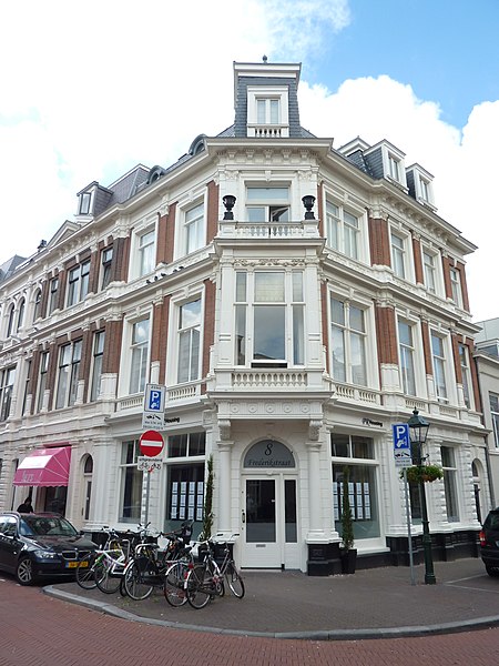 File:Den Haag - Frederikstraat 8.JPG