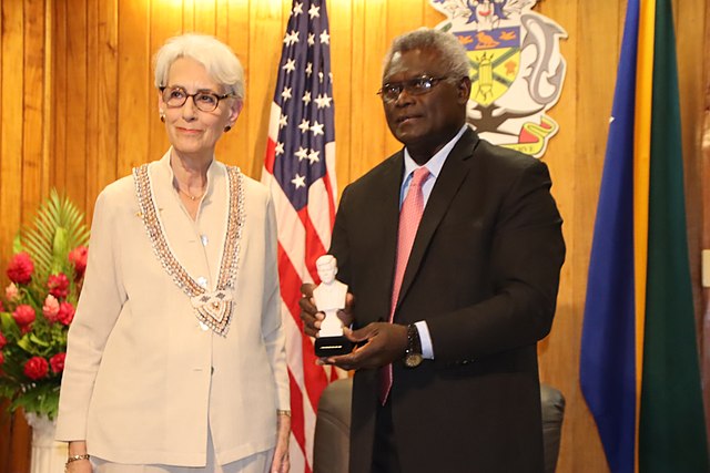 Sogavare with US Deputy Secretary of State Wendy Sherman in 2022